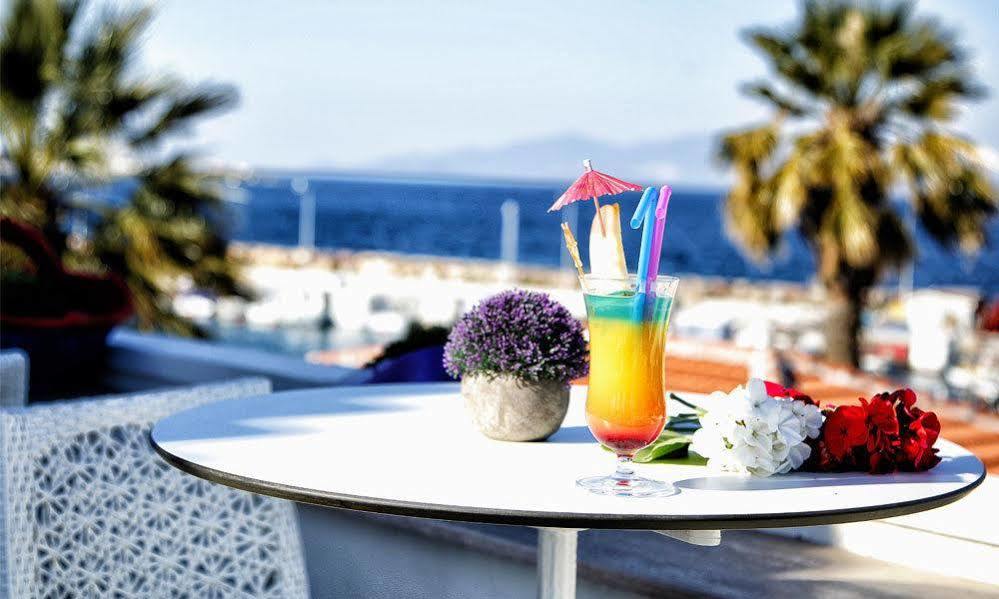 La Petra Hotel Σμύρνη Εξωτερικό φωτογραφία
